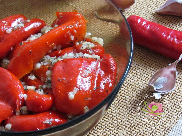 как приготовить запеченный болгарский перец с чесноком рецепт