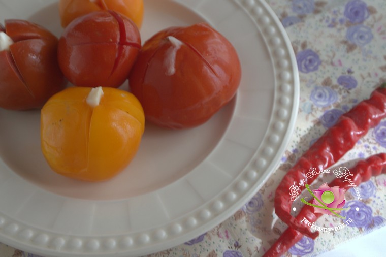 как приготовить малосольные помидоры с чесноком и петрушкой рецепт