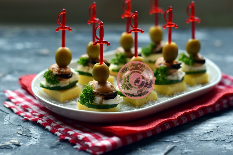 канапе с мидиями и оливками на шпажках рецепт на праздничный стол