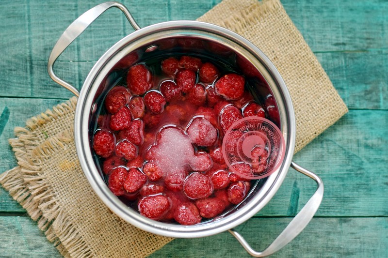 малиновое варенье с целыми ягодами рецепт