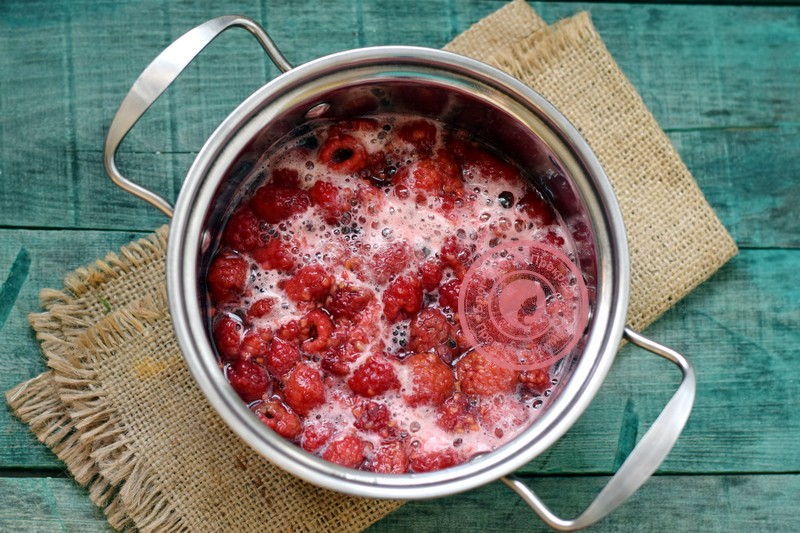 малиновое варенье с целыми ягодами рецепт в домашних условиях